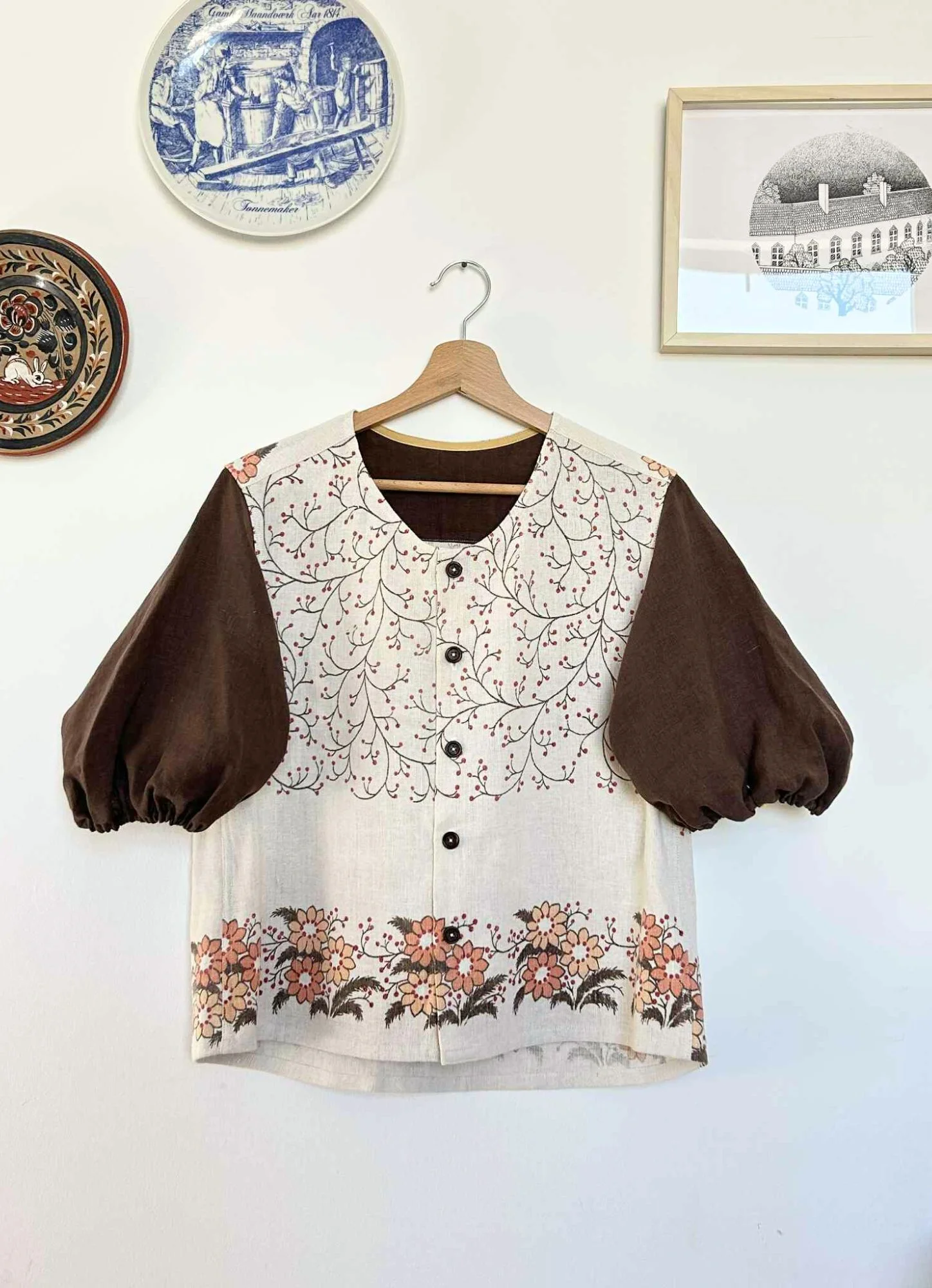 Brązowa z krótkim rękawem