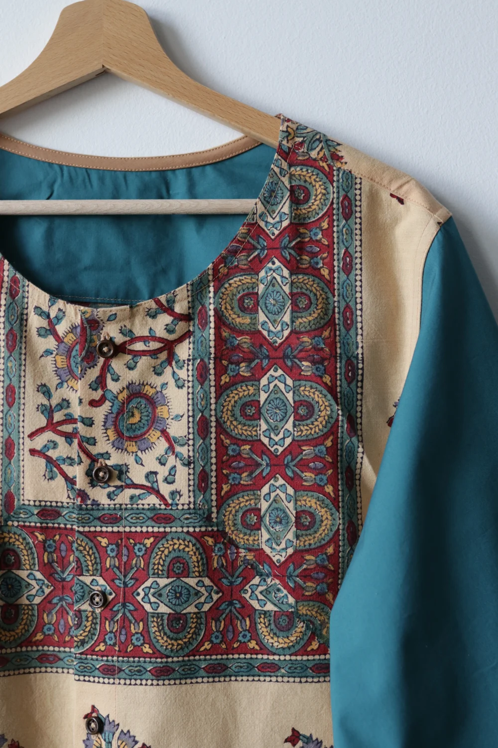 Koszula z indyjskiego obrusa